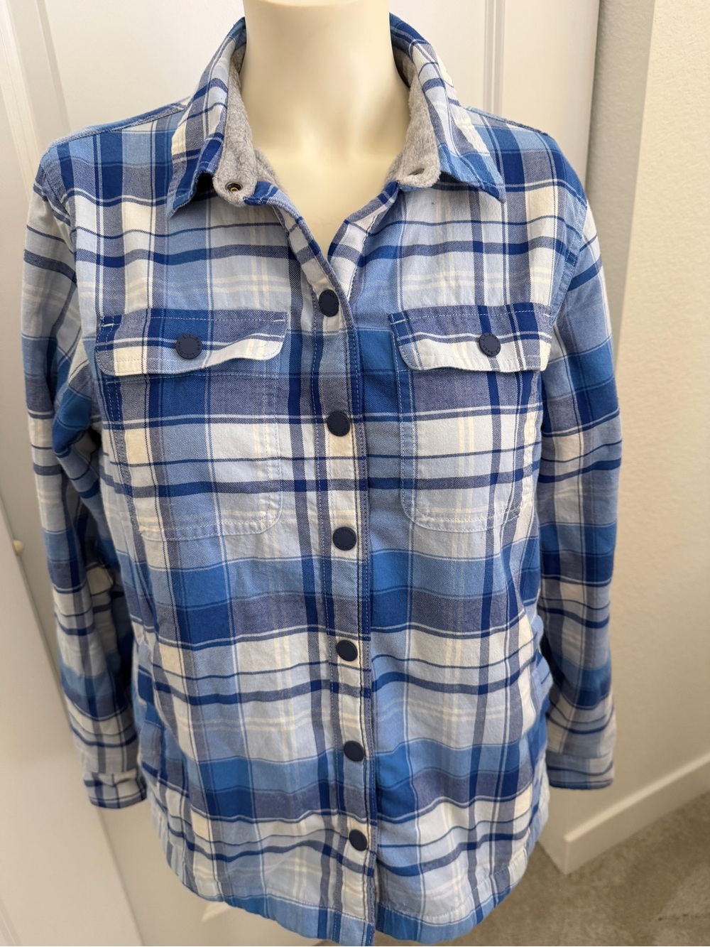 L.L. Bean Women's Fleece-Lined Plaid Flannel Shirt Jacket Shacket Blue Small
